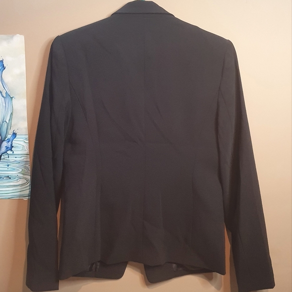 Black buttonless blazer - Picture 2 of 3